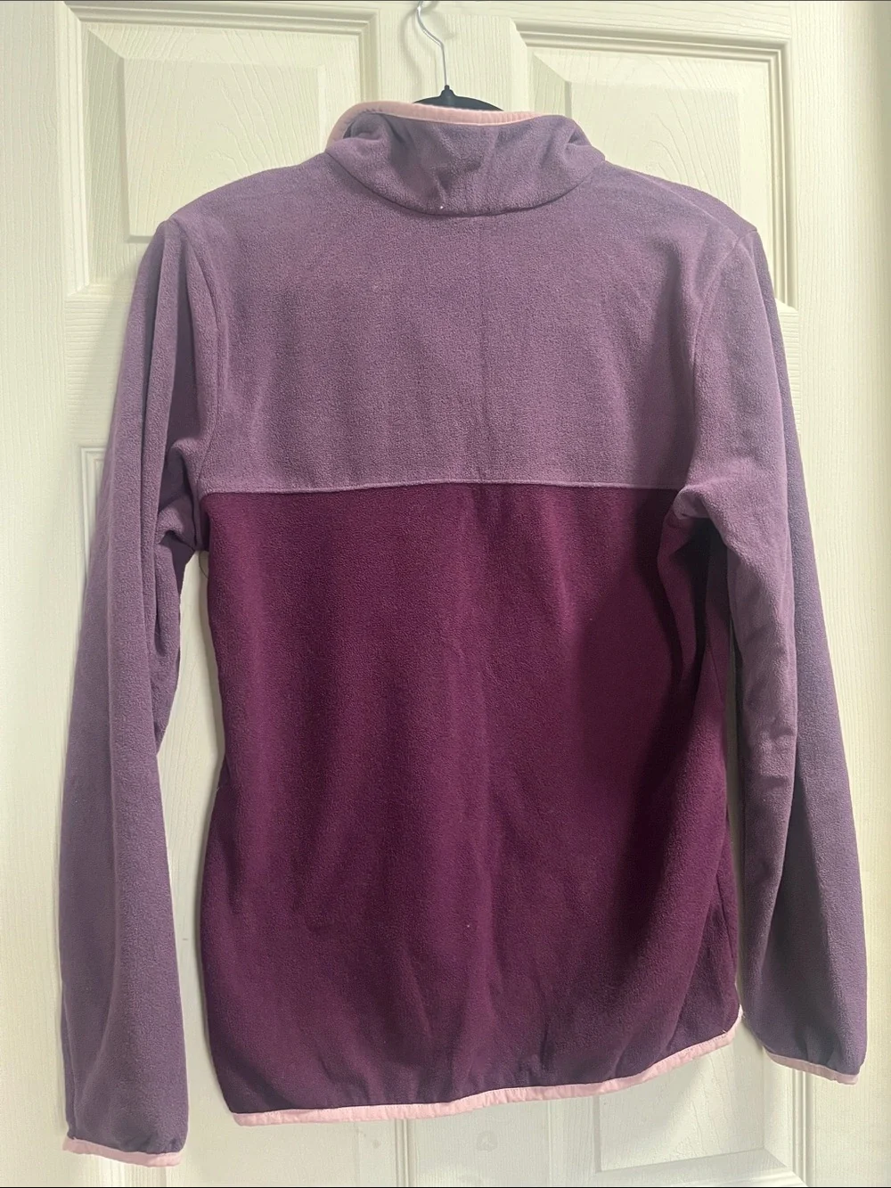 Columbia Two-Tone Purple Fleece Cowl Pullover with Pink Trim